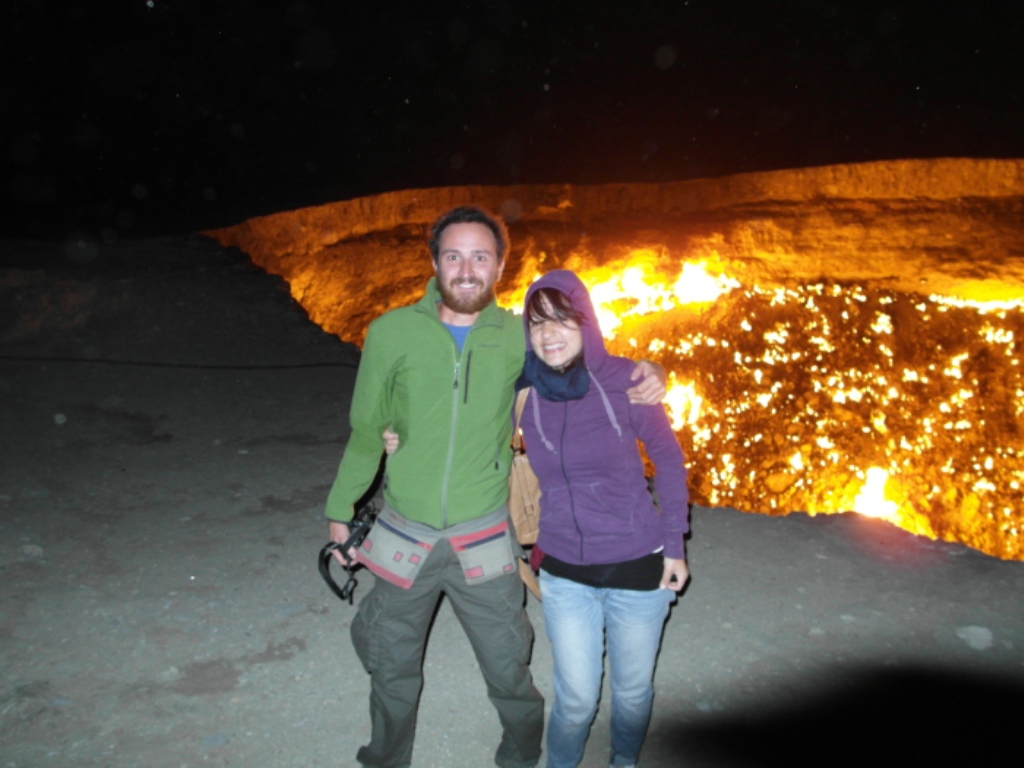 22-darvaza-gas-crater-hells-door